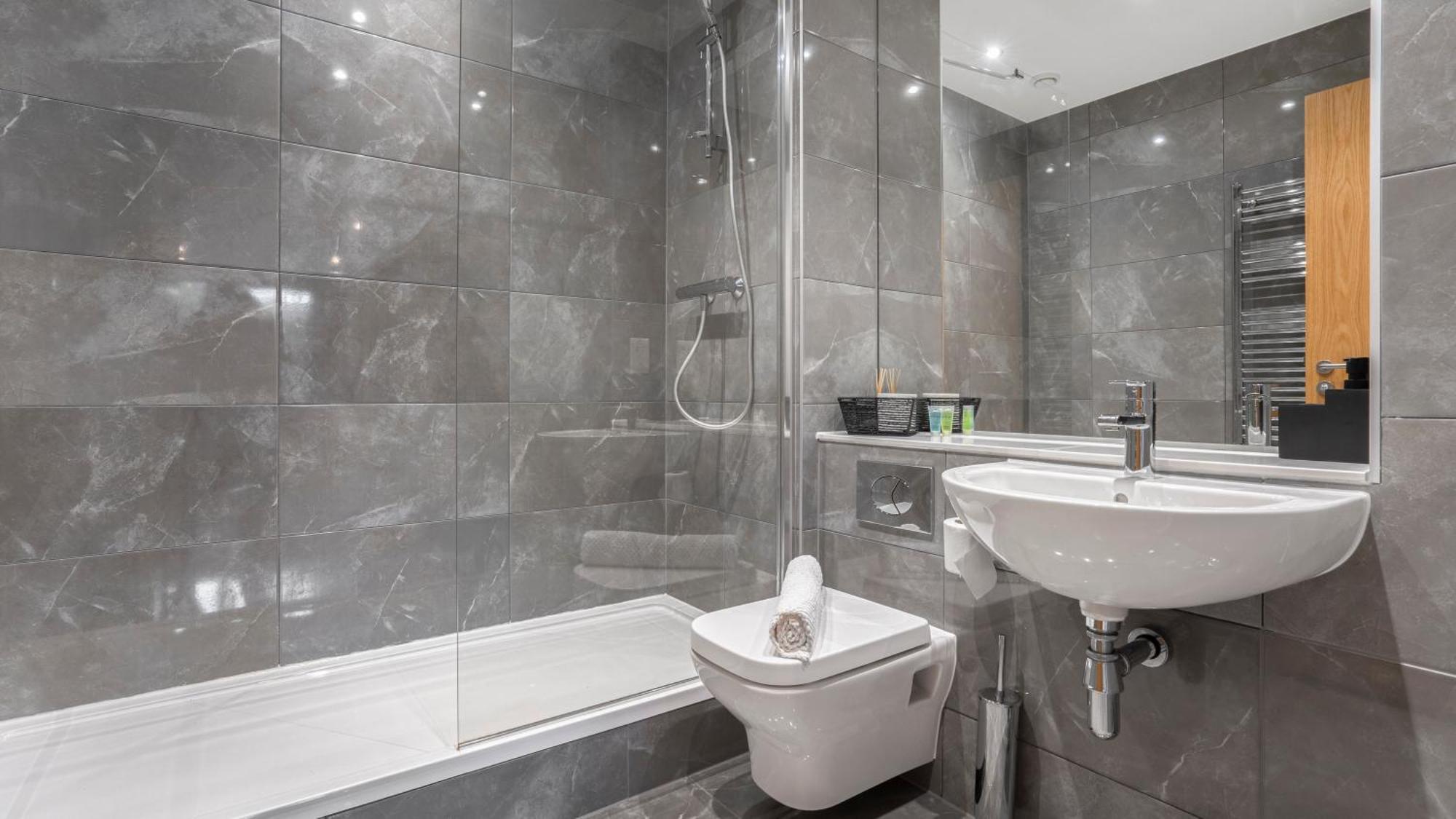 Axium Escape- 2 Bed Apartment, Birmingham City Centre Dış mekan fotoğraf